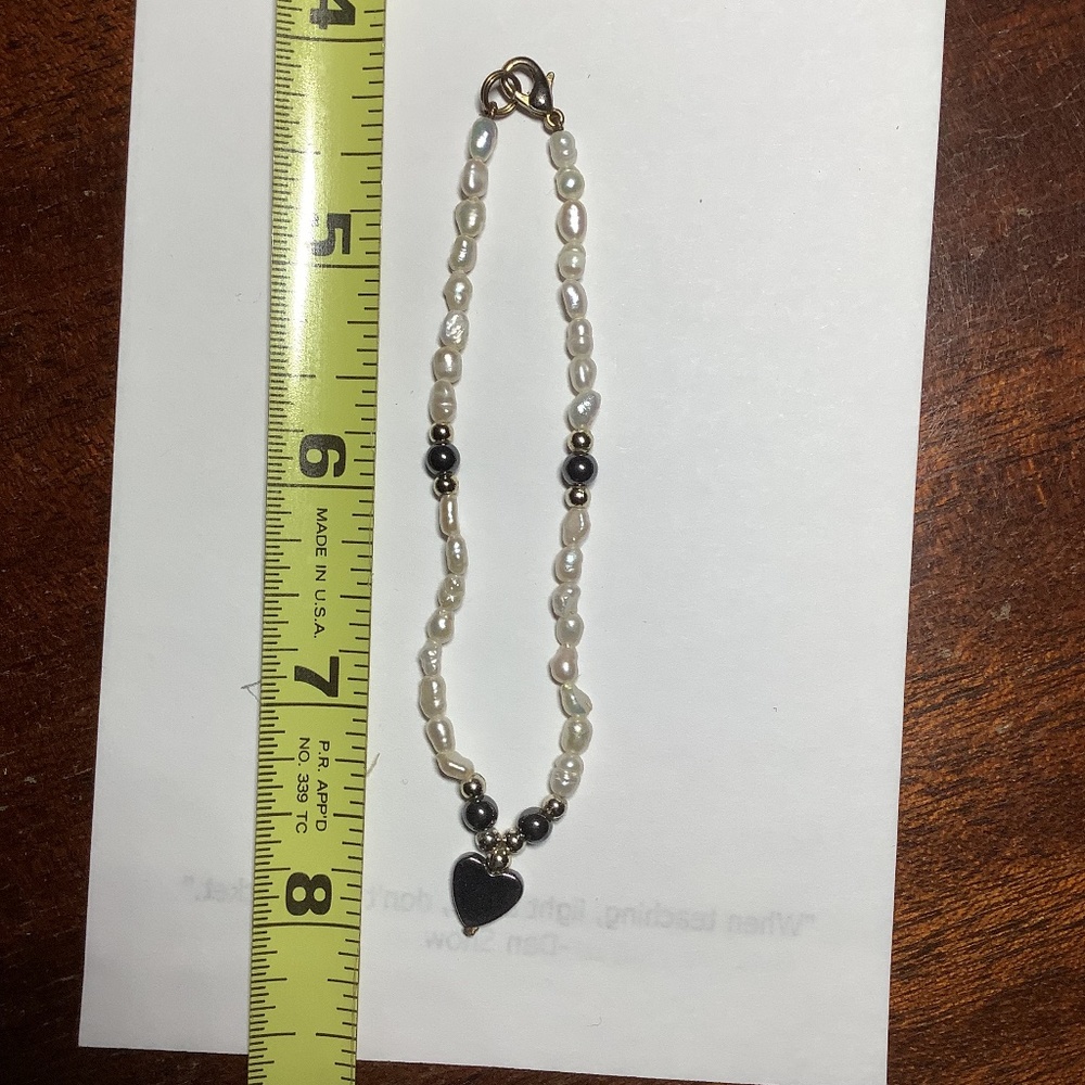 Fresh water pearl and hematite bracelet